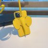 可愛い限定SALE★ロエベ iphoneケース 偽物エレファント★Anagram 象 C719C80X0 - 画像 (4)