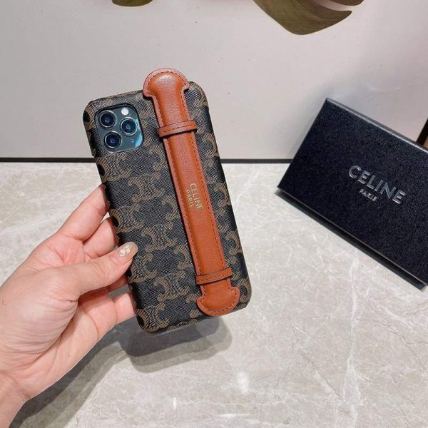 高品質♪♪♪セリーヌ☆ トリオンフ iPhone11/12 pro ケース コピー♪ Cee35223 - 画像 (4)