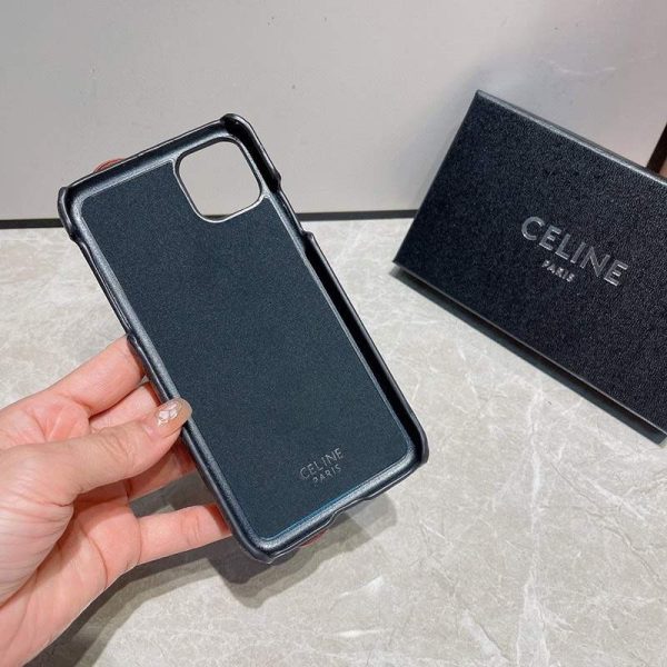 高品質♪♪♪セリーヌ☆ トリオンフ iPhone11/12 pro ケース コピー♪ Cee35223 - 画像 (6)