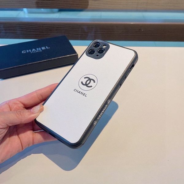 《大人気》シャネル スマホケース iPhone11/12/13ケース 偽物 shh37612 - 画像 (3)