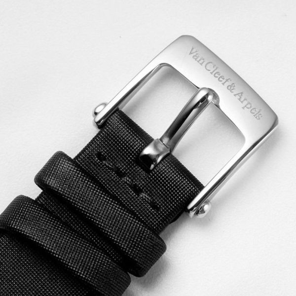 超話題!ヴァンクリーフ アーペル コピー アルハンブラ ミディアム パール ウォッチ 30.2mm vaa63024 - 画像 (8)