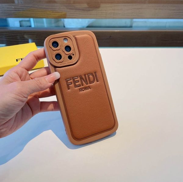 最安値挑戦 フェンディ iPhone 13/12/11/ Pro ケース スマートフォンケース 偽物 fek21165 - 画像 (5)