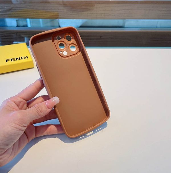 最安値挑戦 フェンディ iPhone 13/12/11/ Pro ケース スマートフォンケース 偽物 fek21165 - 画像 (8)