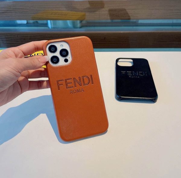 入手困難 【★フェンディ】iPhone 13/12/11Pro ケース コピー fea93484 - 画像 (6)