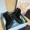人気急上昇 プラダ ブロー シャーリングライン スエード 偽物 スノーブーツ pui64053