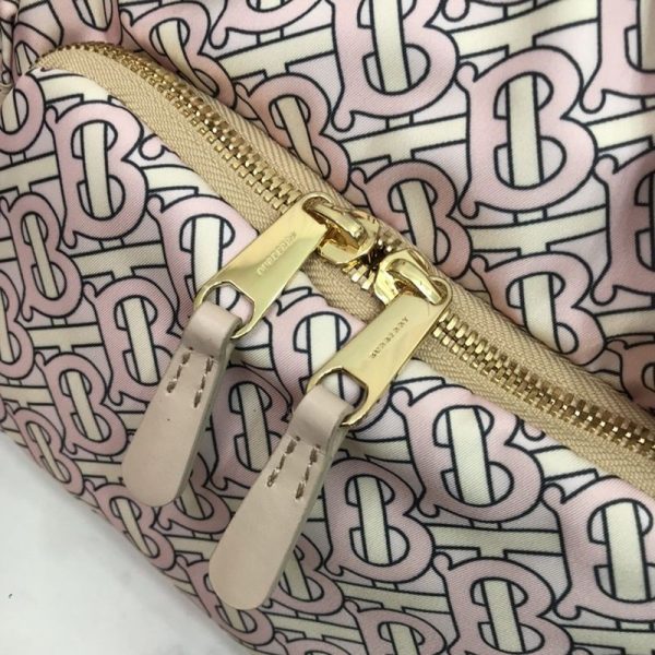 【送料関税込み】バーバリー モノグラム柄 リュックサック スーパーコピー Bag73763 - 画像 (3)