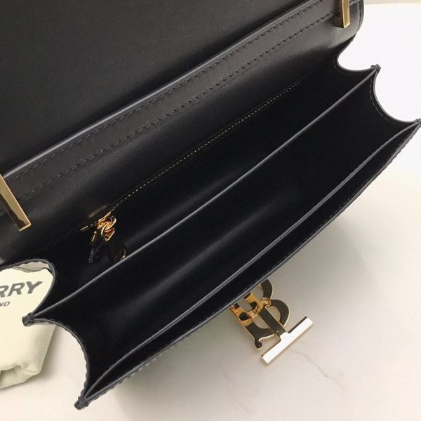関送込♪バーバリー☆フルグレインレザーメッセンジャーバッグ コピー Bax96063 - 画像 (7)