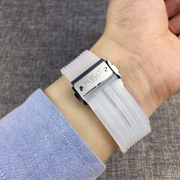 ☆超人気☆ウブロ コピー 腕時計 ビッグバン ウニコ サファイア 限定生産500本 hut86236 - 画像 (4)