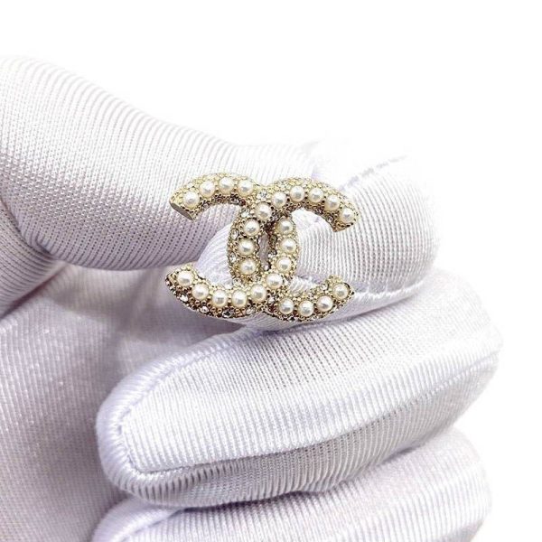 入手困難シャネル 偽物 CCロゴ レジン & ストラス ピアス she43849 - 画像 (4)