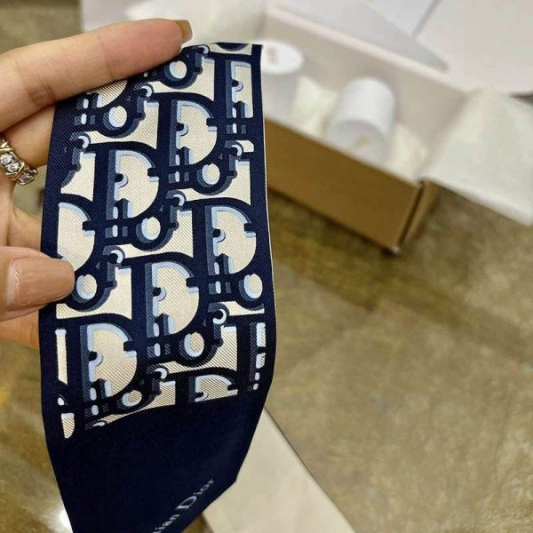 ギフトに最適♪ディオール スカーフ コピー★TOILE OBLIQUE "ミッツァ 偽物​" del69872 - 画像 (5)
