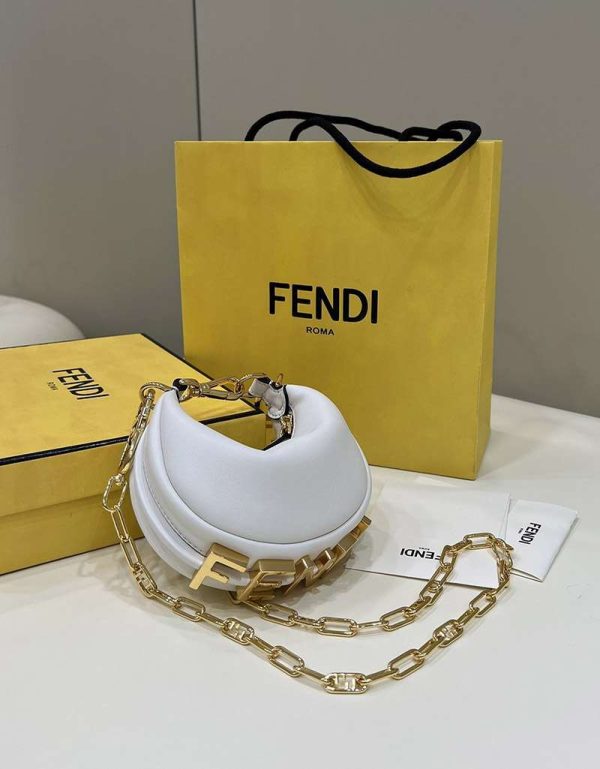 高品質♪♪♪フェンディ グラフィー スーパーコピー レザーチャーム  fec07230 - 画像 (5)