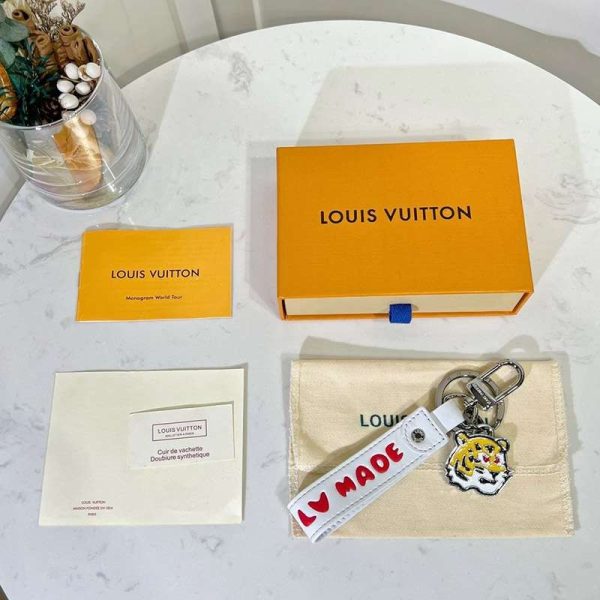 ☆超人気☆早い者勝ち♡ルイヴィトン Nigo キーホルダー スーパーコピーN級品 vuw65130 - 画像 (3)
