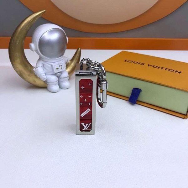 人気 新作 ルイヴィトン シュプリーム サイコロ キーホルダー コピー 赤 vuj82517 - 画像 (2)