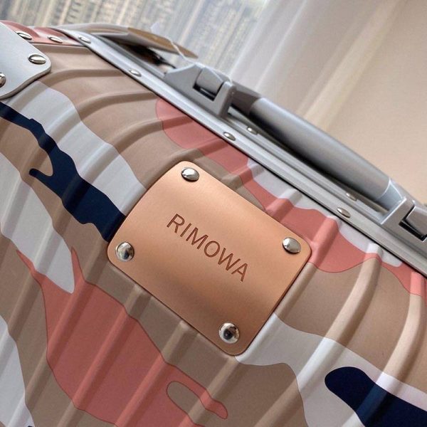 リモワ 偽物 キャビン55cmカモフラージュプリントアルミスーツケース rii09055 - 画像 (5)
