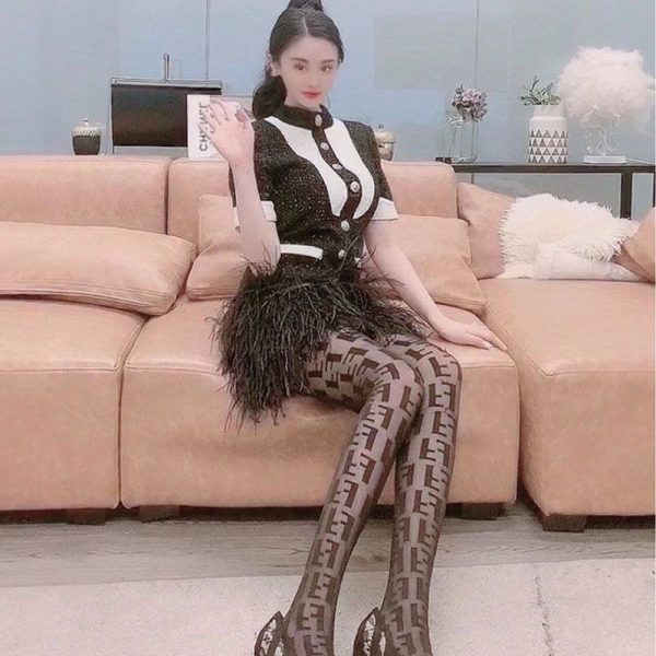 ★日本!!人気！フェンディ ナイロン ストッキング 偽物 FFカーリグラフィー fem75609 - 画像 (3)