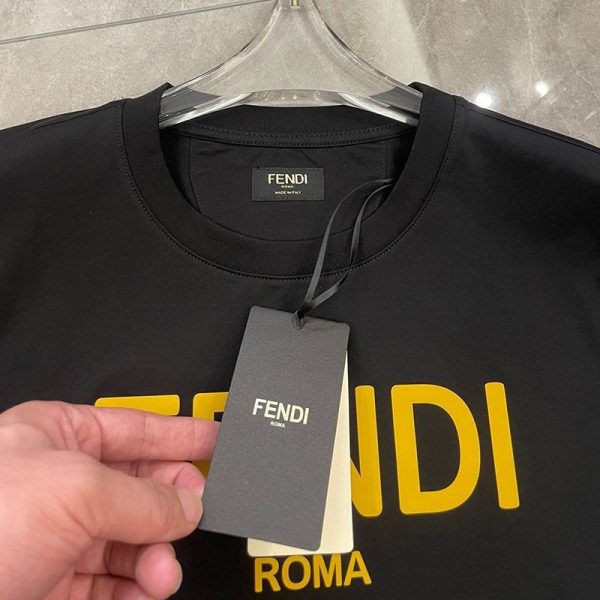 入手困難 フェンディ◆クルーネックロゴジャージーTシャツ fev16119 - 画像 (5)