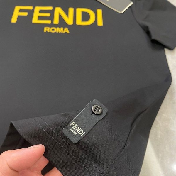 入手困難 フェンディ◆クルーネックロゴジャージーTシャツ fev16119 - 画像 (6)