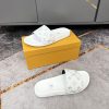 大人気！早く届く ルイヴィトン サンダル 偽物 サンバス ライン ミュール vuj35421 - 画像 (2)