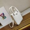 目を惹くカラー【プラダ】スモール ブラッシュドレザー トートバッグ コピー puz43717 - 画像 (2)