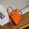 一目惚れ♪【プラダ】スモール ブラッシュドレザー トートバッグ 偽物 puk99939 - 画像 (3)