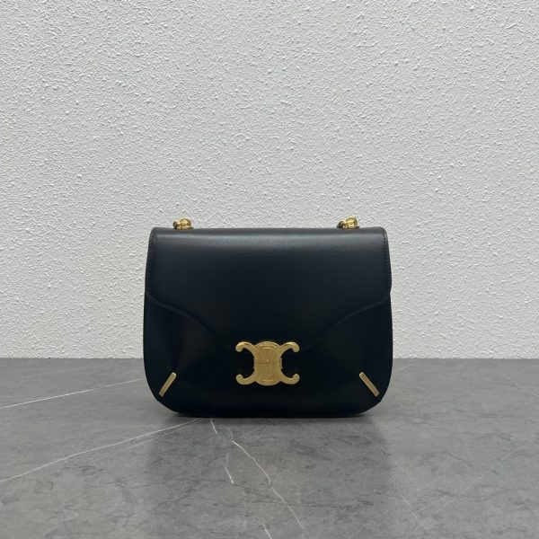 春夏新作セリーヌ コピー チェーン ブザス トリオンフ ショルダーバッグ 199273BF438NO