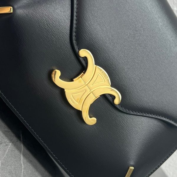 春夏新作セリーヌ コピー チェーン ブザス トリオンフ ショルダーバッグ 199273BF438NO - 画像 (6)