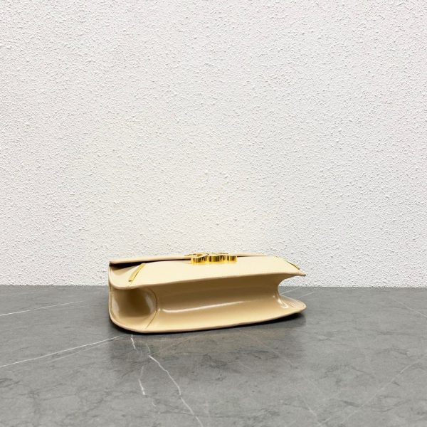 最安値挑戦セリーヌ チェーン ブザス トリオンフ ショルダーバッグ コピー Ces03951 - 画像 (4)