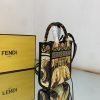 【フェンディ×ヴェルサーチェ コピー】Fendace◆Sunshine Mini ショッパーバッグ fez34488 - 画像 (2)
