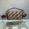 累積売上総額第１位！フェンディ 偽物☆バゲット ラフィアバッグ FFクロシェ fei35590 - 画像 (2)