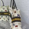 入手困難ディオール BOOK TOTE 偽物 ジャルダン ディヴェール 花柄 刺繍 S M L dew17736 - 画像 (3)