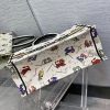 入手困難ディオール BOOK TOTE 偽物 ジャルダン ディヴェール 花柄 刺繍 S M L dew17736 - 画像 (4)