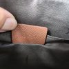 ☆超人気☆フェンディ☆FFファブリック スリム クラッチバッグ 偽物 7VA564AJJ4F1HR8 - 画像 (9)