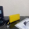 稀少プラダ サフィアーノエンボスレザー ジップアラウンド長財布 コピー イエロー puw35402 - 画像 (2)