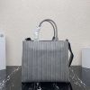 【人気】プラダ 偽物 に刺繍 トートバッグ 1BA341 - 画像 (2)