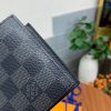世界中で大人気♪ルイヴィトン 偽物 ポルトフォイユ・マルコ NM ダミエ 2つ折り財布 vul18342 - 画像 (10)