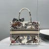 可愛いディオール BOOK TOTE 偽物 ジャルダン ディヴェール 花柄 刺繍 M1286ZRWDM941 - 画像 (4)