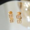 争奪戦 ヴァンクリーフ＆アーペル アルハンブラ ピアス 2色 vae55857 - 画像 (8)