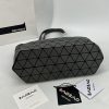 送料込BAOBAO ISSEY コピー MIYAKE カルトン メタリック バッグ bae74241 - 画像 (2)