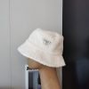 人気No1プラダ ラムズウール バケットハット 偽物 puo18019 - 画像 (5)