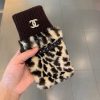 シャネル ロゴ カシミヤ 指なし 手袋 偽物 shs34011 - 画像 (2)