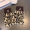シャネル ロゴ カシミヤ 指なし 手袋 偽物 shs34011 - 画像 (3)