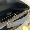 フェンディ ピーカブー 偽物 アイシーユー ミディアム fes63108 - 画像 (7)