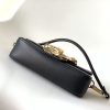 超話題!【FENDACE】ブローチ バゲット レザー バッグ スーパーコピー feo63238 - 画像 (4)