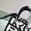 超話題!フェンディ カプセル コピー コレクション ツートン レザー ミニバッグ fec76682 - 画像 (4)