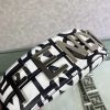 フェンディ ROMAカプセル プリント レザー バッグ 偽物 fev03686 - 画像 (4)
