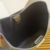 プラダトライアングルロゴ レザー ショルダーバッグ 偽物 puz84545 - 画像 (9)