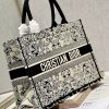 ☆超人気☆目を惹くカラー ディオール ブックトート 偽物 1265/1268 dez08209 - 画像 (9)