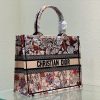 ギフトに最適ディオール ブックトート 偽物 Jardin Magique刺繍 8001 deu52373 - 画像 (2)