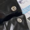 送料込 シャネル 22 スモール ハンドバック 偽物 カーフスキン CCロゴ shu38707 - 画像 (9)