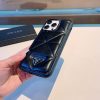 追跡付き発送【プラダ】レザー スマホケース 偽物♪iPhone14Pro/14proMaxケース 1ZH165_2CLT_F0002 - 画像 (8)